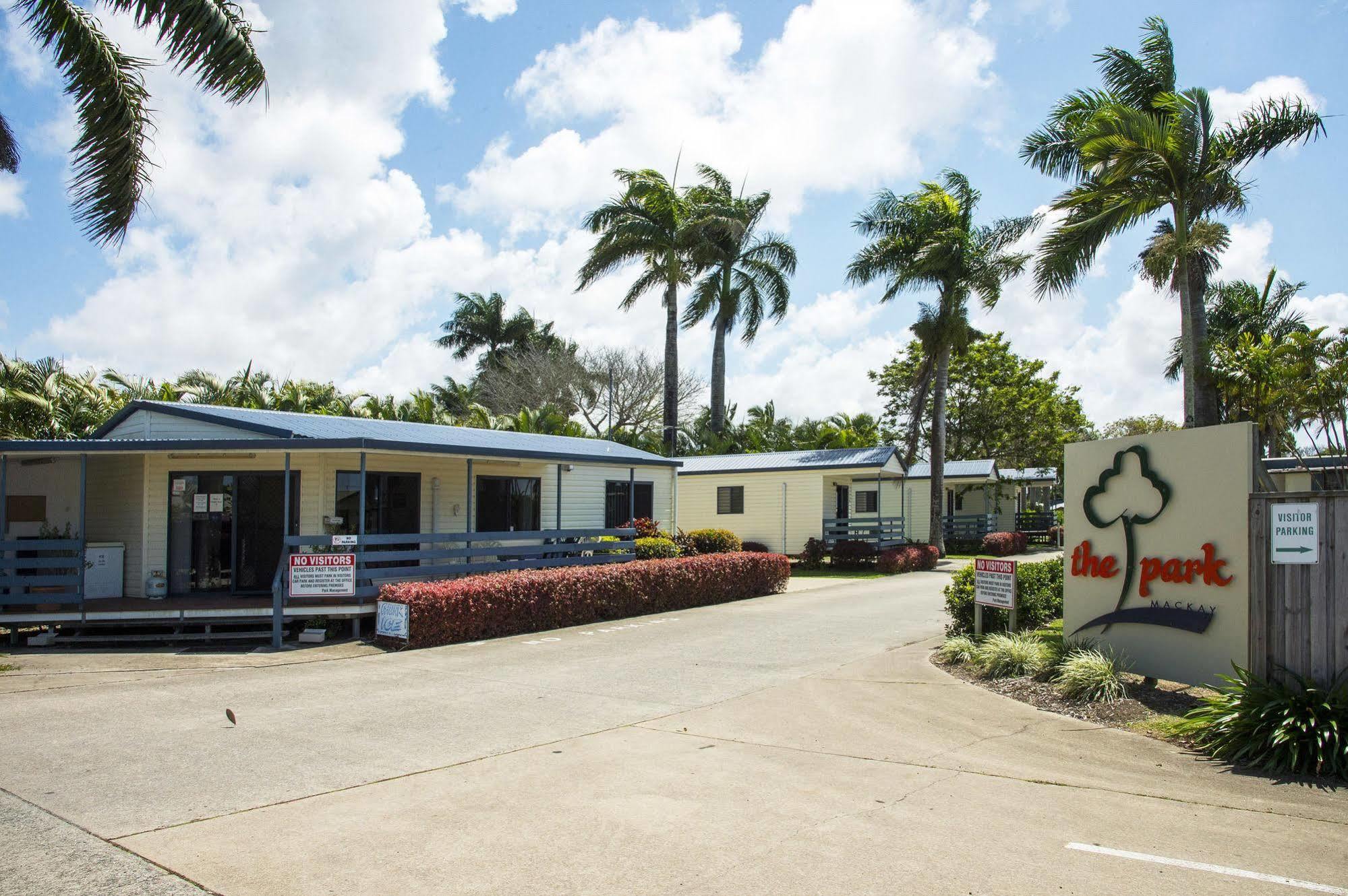 מלון מקיי The Park מראה חיצוני תמונה